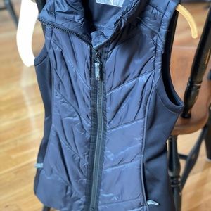 Athleta Rock Ridge PrimaLoft Vest